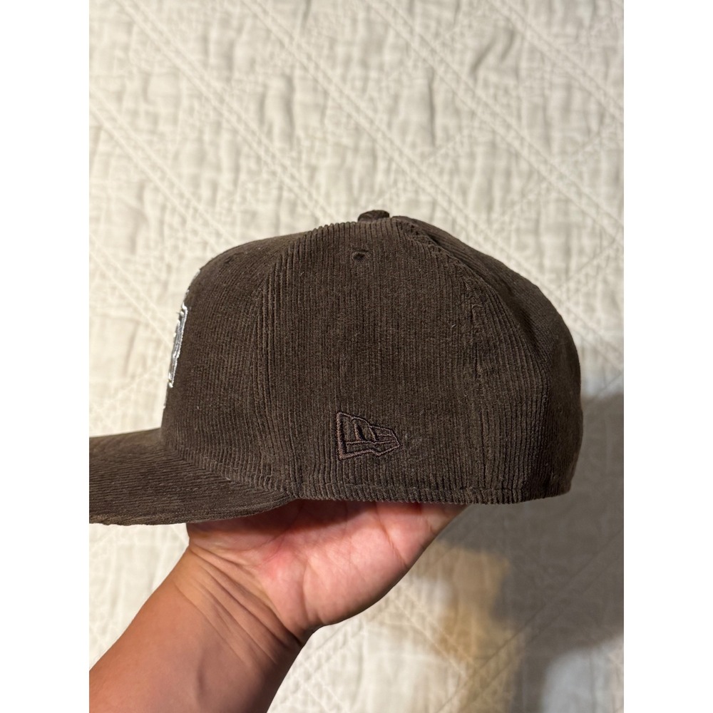 New Era Fitted Hat corduroy Brown Texas Rangers Men 7 1/4 Arlington Stadium Cap - Picture 3 of 10